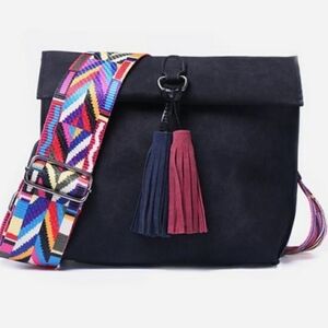Domus Earth Black Blast Cross body Purse w/Reversable Strap